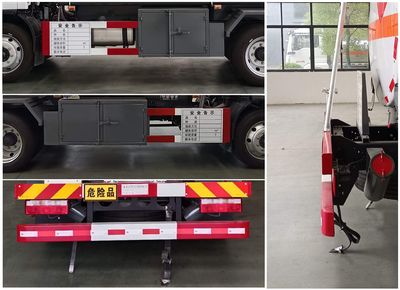 Qixing  QXC5120GRYC6 Flammable liquid tank transport vehicle