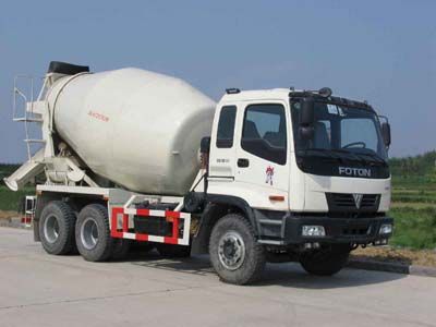 Longdi  SLA5257GJB Concrete mixing transport vehicle