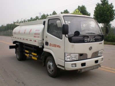 Huaren  XHT5060GHY Chemical liquid transport vehicle