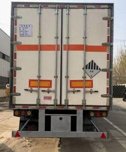 Liangshan Dongyue  CSQ9401XZW Miscellaneous dangerous goods box transport semi-trailer