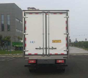 Huatong brand automobiles HCQ5048XLCBJ6 Refrigerated truck