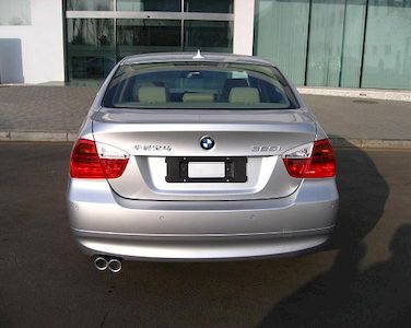 BMW BMW7250EDBMW325i Sedan