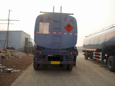 Zhengkang Hongtai brand automobiles HHT9404GYY Oil transport semi-trailer