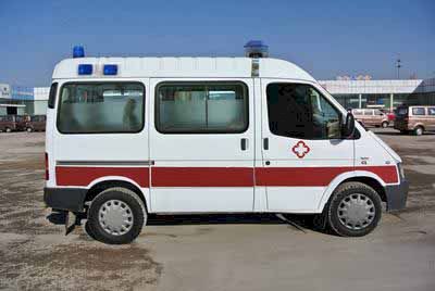 Chuntian  ZZT5037XJH4 ambulance