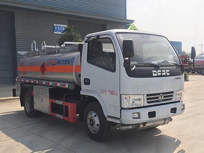 Cheng Liwei  CLW5070GJYD5 Refueling truck