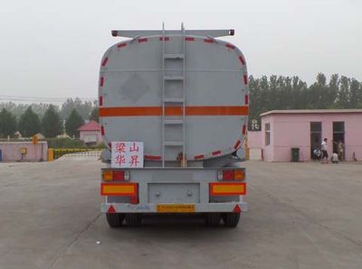 Liangsheng  SHS9400GYS Liquid food transportation semi-trailer