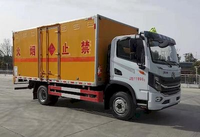 Cheng Liwei  CLW5121XQYE6 Explosive equipment transport vehicle