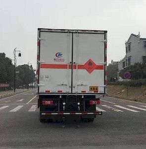 Cheng Liwei  CLW5120XRYB6 Flammable liquid box transport vehicle