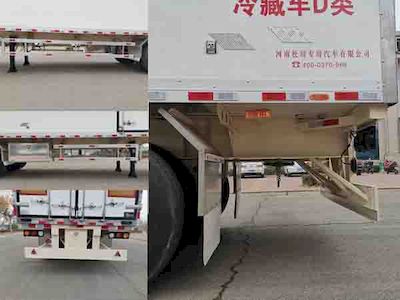 Matsukawa  SCL9401XLC Refrigerated semi-trailer