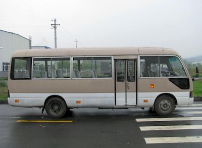 Dongfeng  EQ6702L4D coach