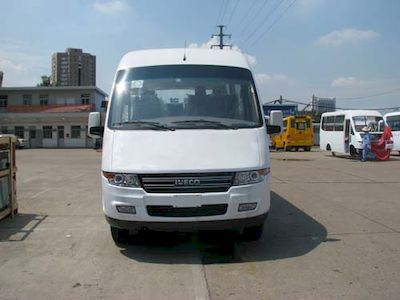 Iveco NJ6704LC1 coach