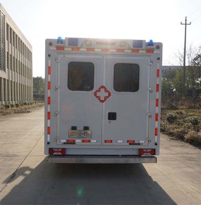 Dongfang Automobile ZDF5043XJHX ambulance