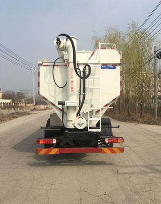 Bingling Fang  QYK5180ZSL6 Bulk feed transport vehicle