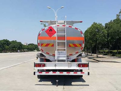 Chusheng  CSC5180GYYLD6 Aluminum alloy oil tanker