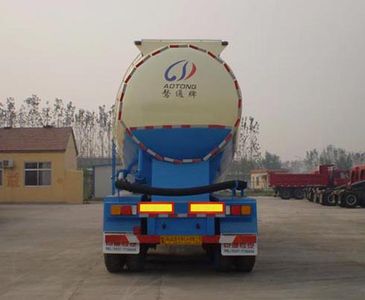 Aotong  LAT9402GFL Low density powder material transportation semi-trailer