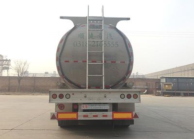 Chuanteng  HBS9400GYSL Aluminum alloy liquid food transportation semi-trailer