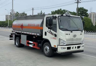 Chufei  CLQ5120GYY6CA Oil tanker