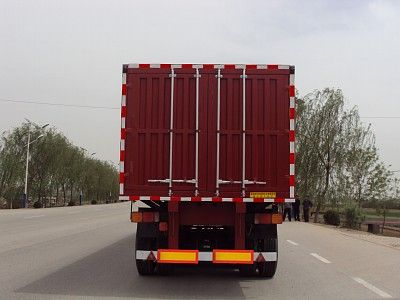 Xingniu  XCG9400XXY Box transport semi-trailer