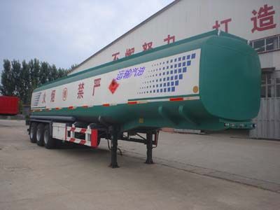 Luchi  LC9400GYYA Oil transport semi-trailer