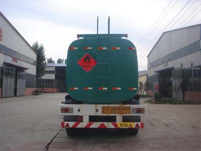 Luchi  LC9400GYYA Oil transport semi-trailer