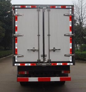 Nissan ZN5062XLCA5Z4 Refrigerated truck