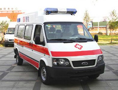 Jiangling Quanshun brand automobiles JX5035XJHZCB ambulance