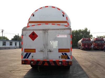 Hongzhou  HZZ9400GDY Low temperature liquid transport semi-trailer