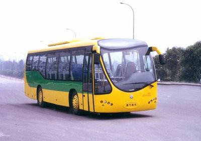 Yellow River  JK6102T coach