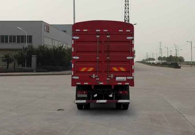 Dongfeng  EQ5168CCYLV1 Grate type transport vehicle