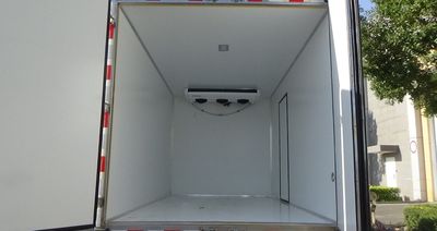 Zhongban Automobile ZBF5040XLCBJE6 Refrigerated truck