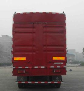 Chenglong  LZ5310CCYQELA Grate type transport vehicle