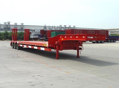 Huajun ZCZ9318TDLow flatbed semi-trailer