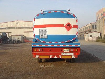 Chuanteng  HBS9400GHY Chemical liquid transportation semi-trailer