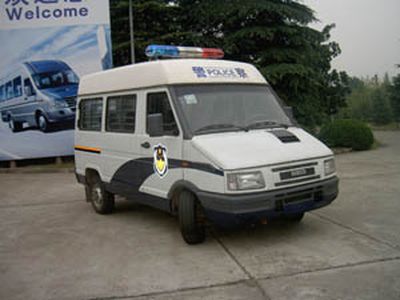 Iveco NJ5045XQCS Iveco prisoner