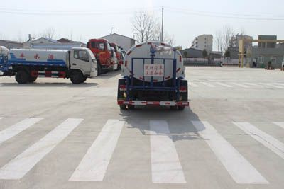 Runzhixing  SCS5072GPSEQ watering lorry 