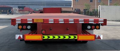 Lu Yunjun Cheng  YJC9400TDP Low flatbed semi-trailer