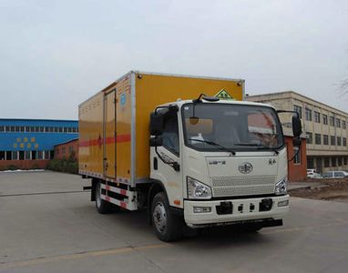 Chunxing  ZZT5120XRQ6 Flammable gas box transport vehicle