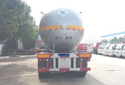 Cheng Liwei  CLW9407GYQB Semi trailer for liquefied gas transportation