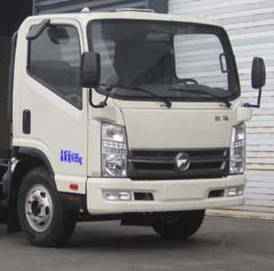 Hengtong  HTC5042GXE33D4 Septic suction truck