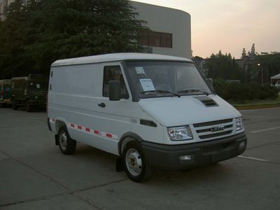 Iveco NJ5035XXY Box transport vehicle