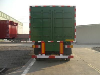 Huaren  XHT9402XXY Box transport semi-trailer