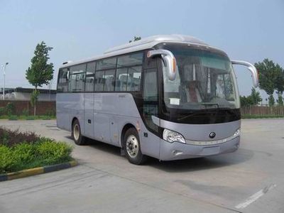 Yutong  ZK6858HQB9 coach