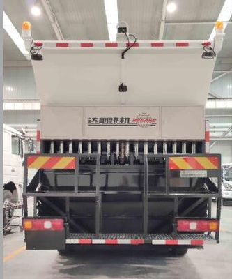 Dagang  DGL5310TFCT426 Asphalt crushed stone synchronous sealing vehicle