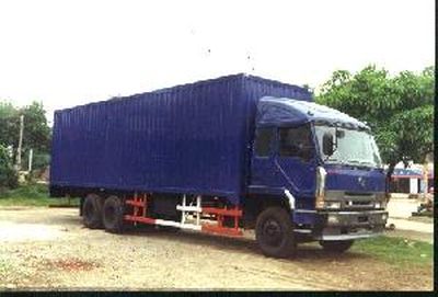 Dongfeng  EQ5188XXYGE7 Box transport vehicle