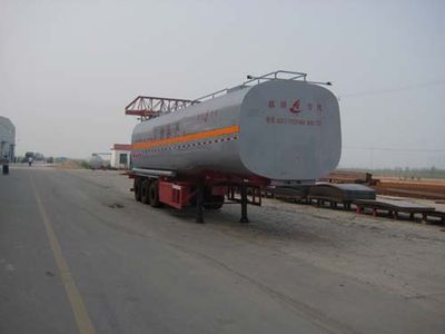 Changhua  HCH9401GHYL Chemical liquid transportation semi-trailer