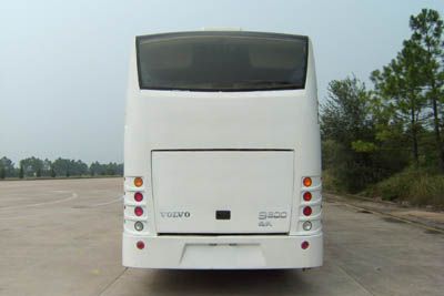 Xiwo  XW6122DC coach