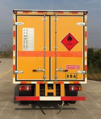 Chuyun  EZW5045XRYJ6 Flammable liquid box transport vehicle