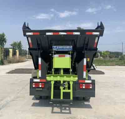 Cheng Liwei  CLW5030ZZZSC6 Hydraulic Lifter Garbage truck 