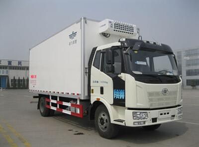 Xinfei  XKC5161XLCB4 Refrigerated truck