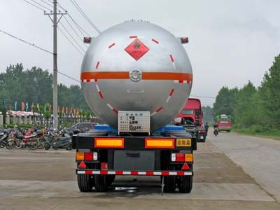 Cheng Liwei  CLW9404GYQ Semi trailer for liquefied gas transportation